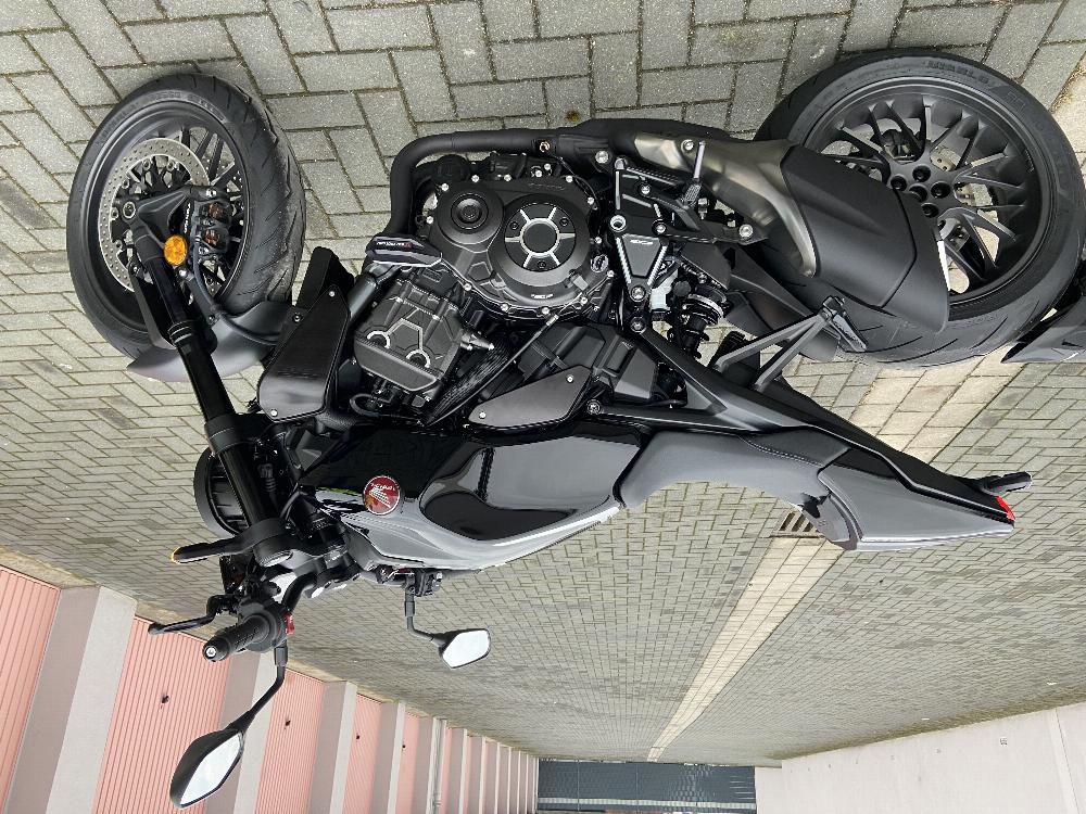 Motorrad verkaufen Honda CB1000RAP. Black Edition  Ankauf